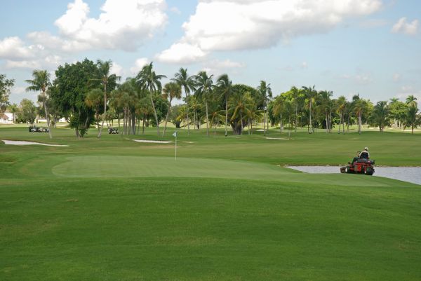 Golf Course Maintenance in Ormond Beach